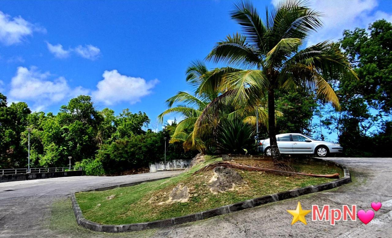 Mon Pti Nid Ideal Couple Tout Confort Sainte-Anne Exterior photo